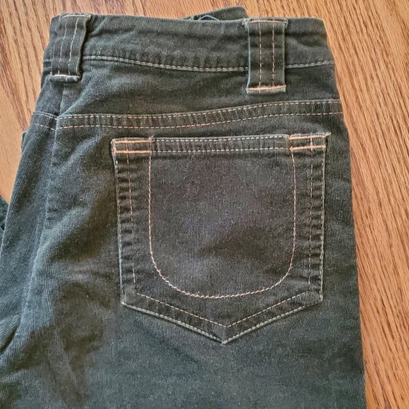 Tribal stretch corduroy bootcut dark green with stretch. Size 6. - Picture 2 of 8